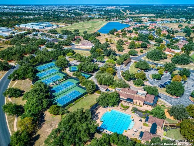 109 Oak Trail Drive Georgetown, TX 78628